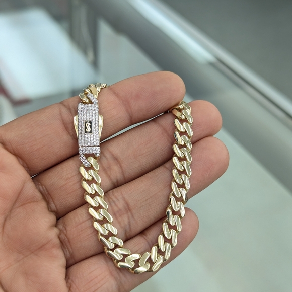 14kt Real Gold Monaco Bracelet 8 mm 8 Inches